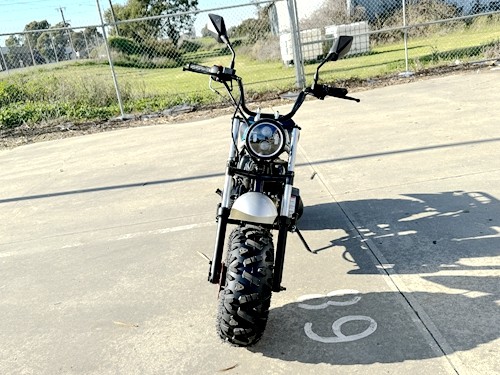 MB200X TrailMaster Hurricane Mini Bike Coleman Full sized REC-REG E-start BLACK